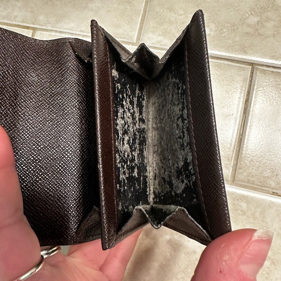 Louis Vuitton Damier Ebene Card & Coin Holder! - Picture 6 of 10